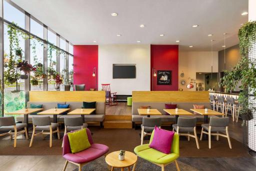 Vienna House Easy by Wyndham Pilsen - Housity