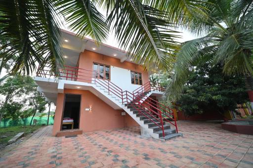 Coorg HomeStay Resort - Housity