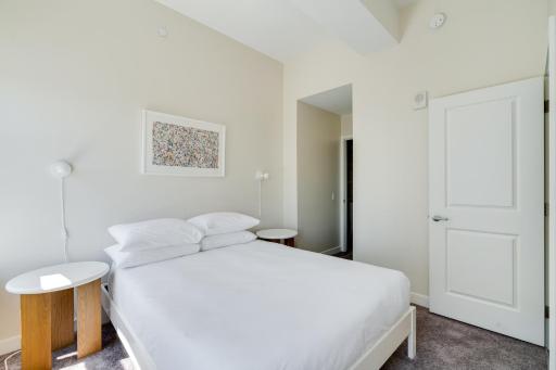 Mint House at The Divine Lorraine Hotel - Philadelphia - Housity