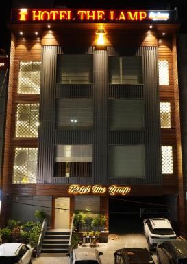 Hotel THE LAMP - Housity
