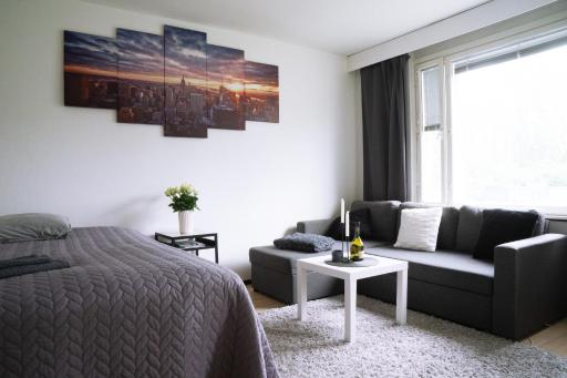 Railway&bus station studio - Housity
