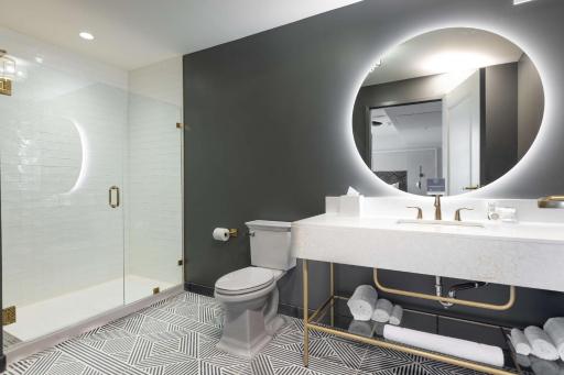 The Kelly Birmingham, Tapestry Collection By Hilton - Housity