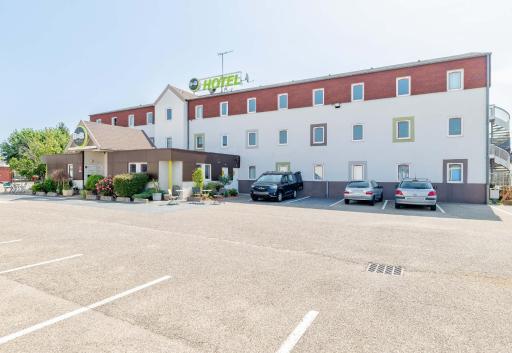 B&B HOTEL Lyon Saint-Bonnet Mi-Plaine - Housity