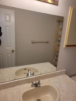 Kanata Prime Location, Ottawa - Housity