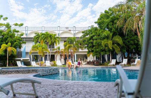 Solace by the Sea - Housity