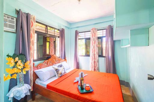 Eyabonsha Homestay Vigan simple 2 units - Housity