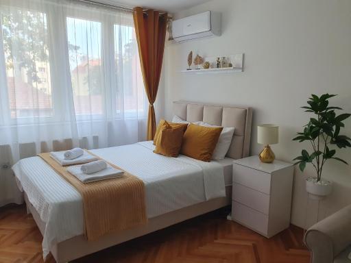 Stan na dan Golden apartman - Housity