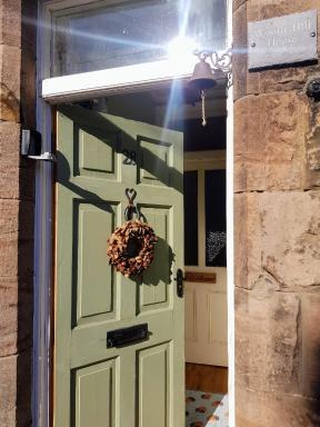 Woolly Hill House - Beautiful Townhouse in the Heart of Wooler - Housity
