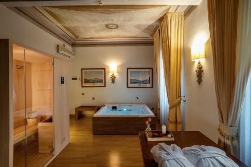 Relais Le Felci Executive Suite Spa - Housity