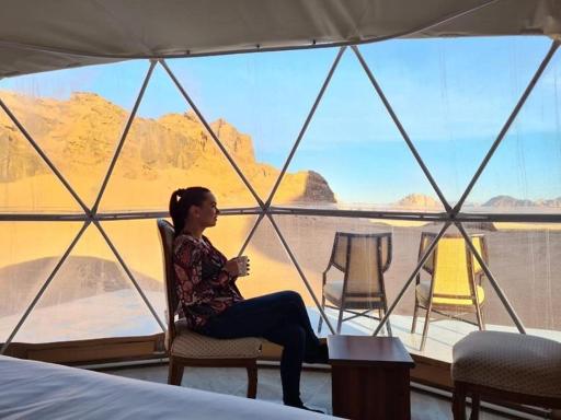 The sun of Wadi Rum camp - Housity