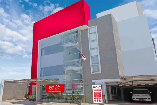 Red Orchid Hotel by Sajiwa - Housity