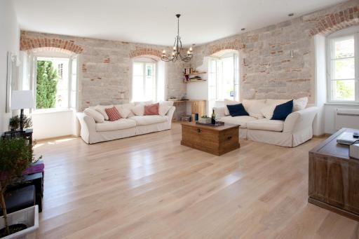 Stylish Theatre Apartments - Housity