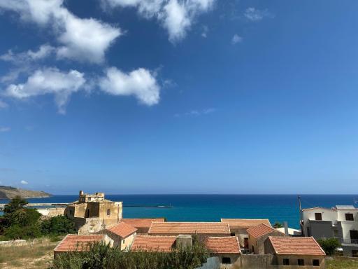 Marina di Petrolo Apartments - Housity