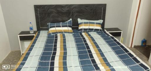 Conifer INN - Housity