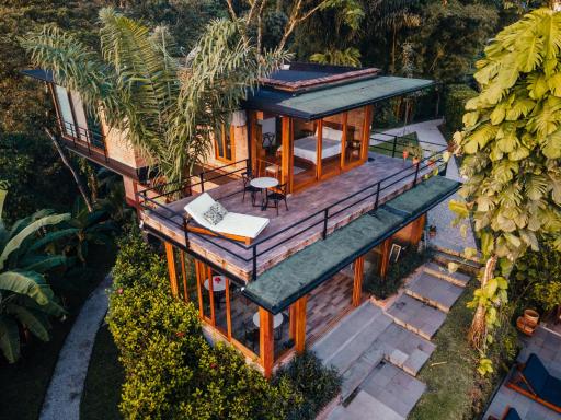 Cerro Lobo - Housity