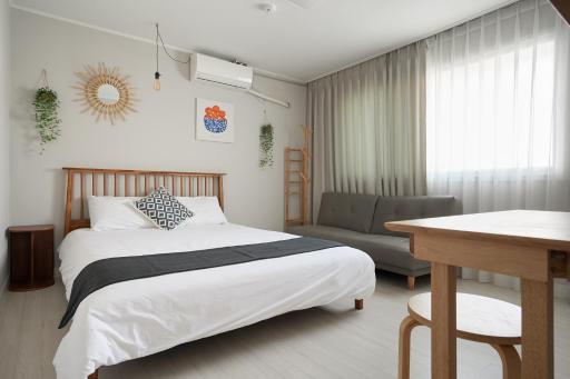 Simple Hongdae - Housity