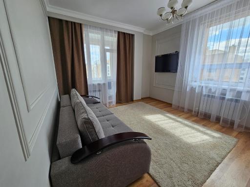 Ernaz Plus Apartments-Expo-Boulevard 130 - Housity