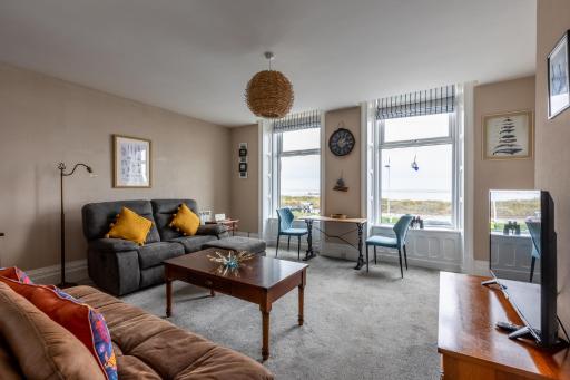 BEACH VIEW - Amazing Sea Views - Housity