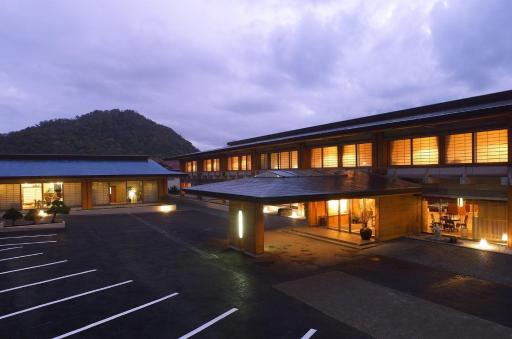 Shikotsuko Daiichi Hotel Suizantei - Housity