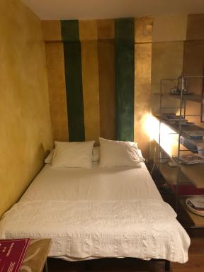 PRECIOSO ESTUDIO CON TERRAZA EN EL CORAZON DE MADRID Calle Cava Baja, 30 - Housity