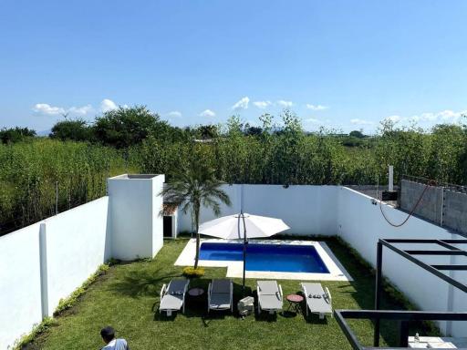 Hermosa casa familiar de fin de semana en Teques - Housity
