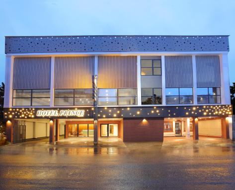 HOTEL PRINCE - Housity