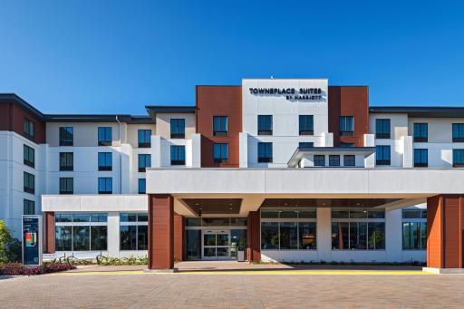 TownePlace Suites by Marriott San Diego Airport/Liberty Station - Housity