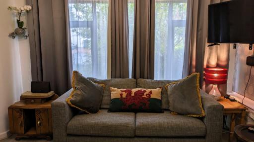 Summerhill, Wrexham - Key Worker friendly - Housity