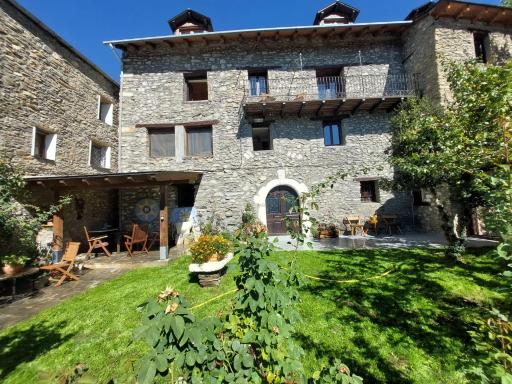 Casa Castan - Housity