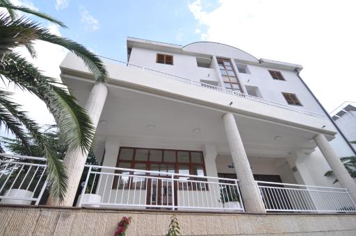 Depadans Hotela TALIA - Housity