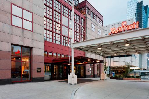 Cleveland Marriott Downtown at Key Tower - Housity