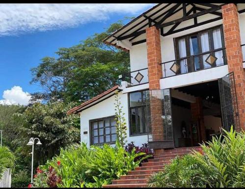 hotel el quijote - Housity