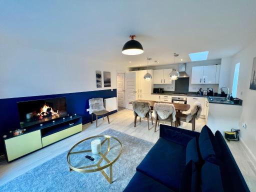 Olea Tree House - Housity