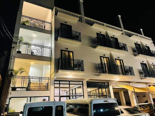Ahava Boutique Hotel - Housity