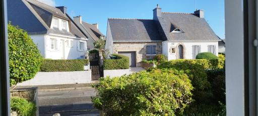 Ile du Ponant - Housity