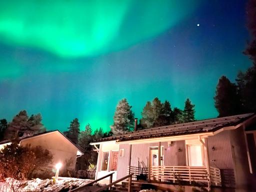 4 bedrooms! Hillside Villa close to Santa Claus Village - Housity