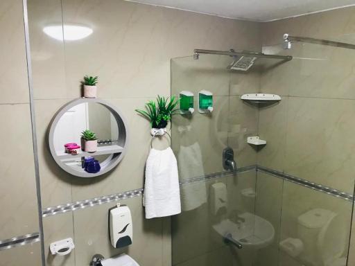 Beachfront Durban Harbour View Apartment - Housity