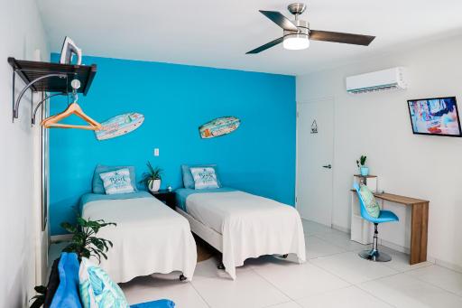 Flip Flop Apartment 84 - Housity