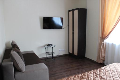 DM Hotel - Housity
