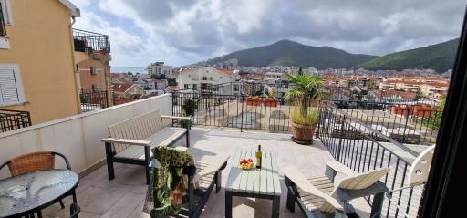 Villa Lutovac Budva - Housity