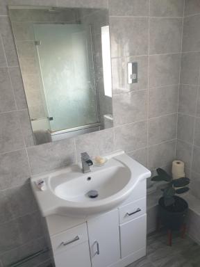 Harry Potter theme Double room in shared house - Housity
