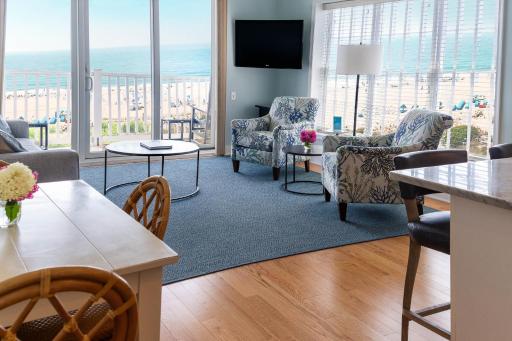 Sandpiper Beach Club - Housity