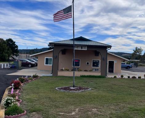 Ozark Inn - Housity