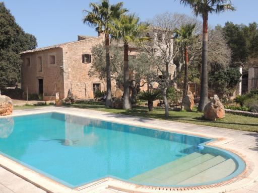 Encantadora villa con piscina para 9 personas en Algaida - Housity