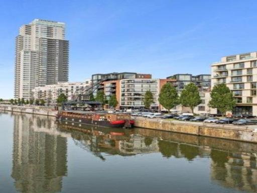 Edouard Boat - Housity