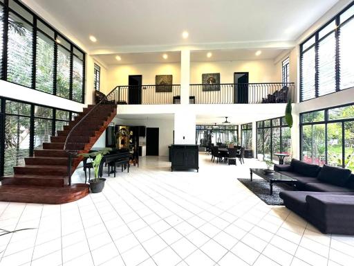 G-Hotel Luxury Villa Resort & Hot Spring - Housity