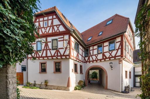 Landhotel Löwen - Housity