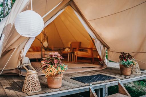 Glamping Černická obora - Housity
