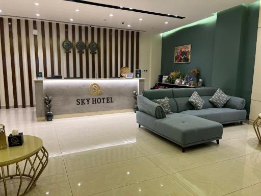Sky Hotel - Housity