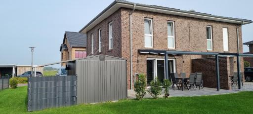 NEU!Moderne, lichtdurchflutete DHH, zentral, Garten, Wallbox, WLAN - Housity